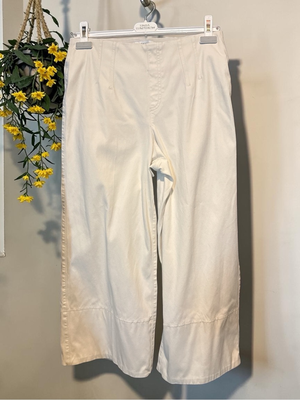 SPANX cream zero wide leg crop pants